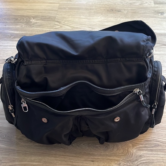 TUMI- Black Travel/Baby Bag - Picture 7 of 14